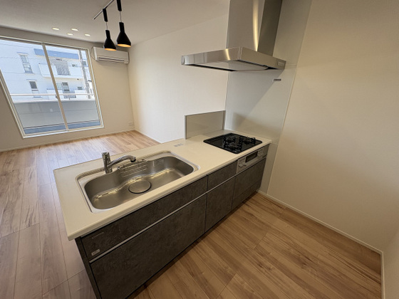 キッチン　※別部屋の写真です