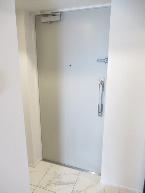 玄関　別号室の参考写真