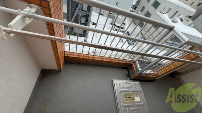 バルコニー　バルコニーが付いていますので一息ついてみてはいかがですか。