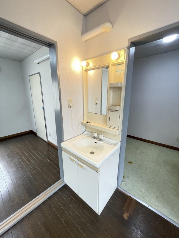 洗面設備　洗面・脱衣