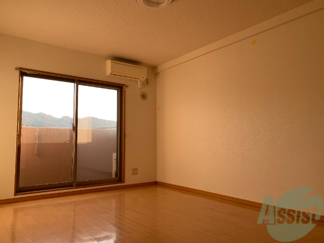 その他部屋・スペース　寝室はリビングと同じお部屋になります。ごゆっくりどうぞ。