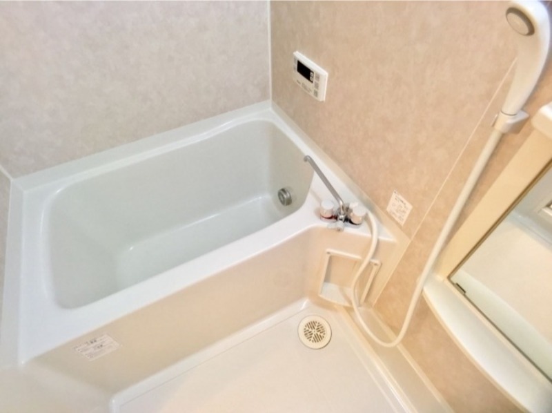 バス・シャワールーム　図面と現状に相違がある場合には現状を優先