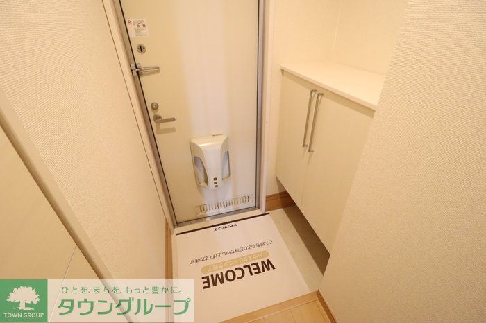 玄関　お問合せはタウンハウジングまで！※現地待合わせ相談可能