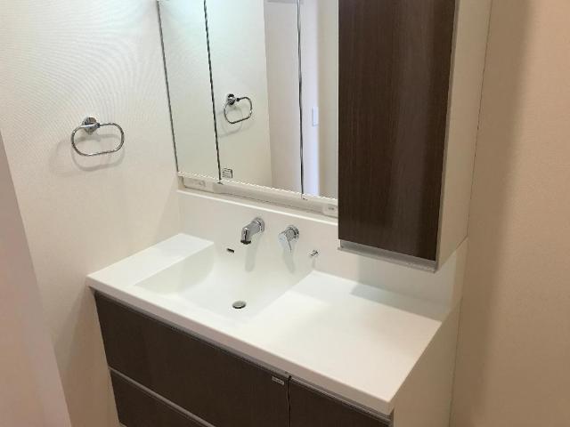 洗面設備　洗髪洗面化粧台（イメージ）