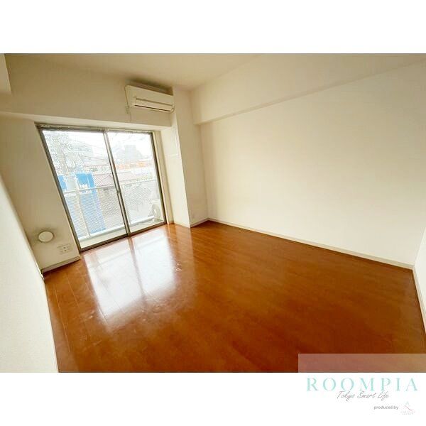 居室・リビング　物件画像