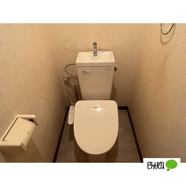 トイレ　同物件別部屋