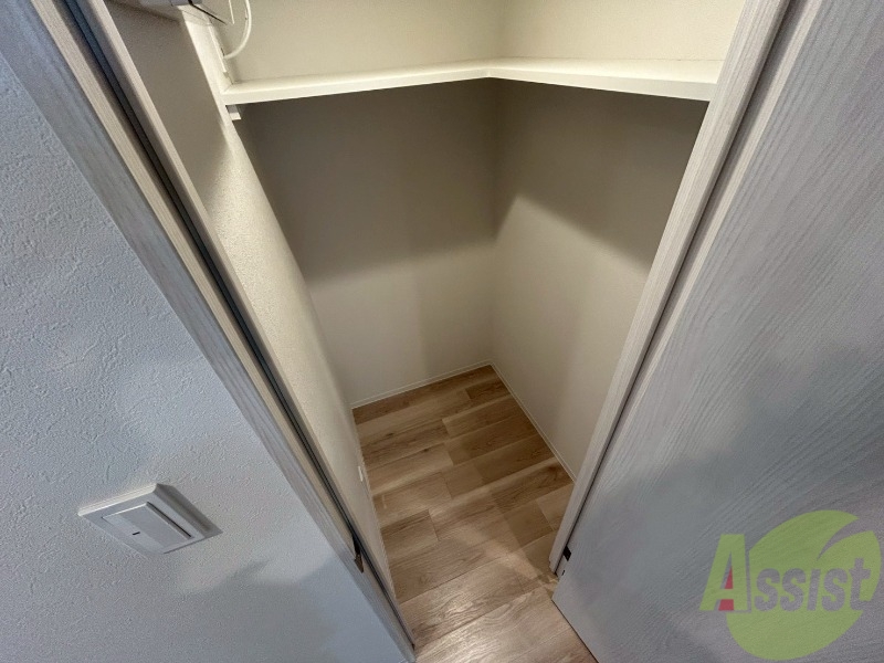 収納　収納もバッチリあるのでお部屋が片付きますよ！