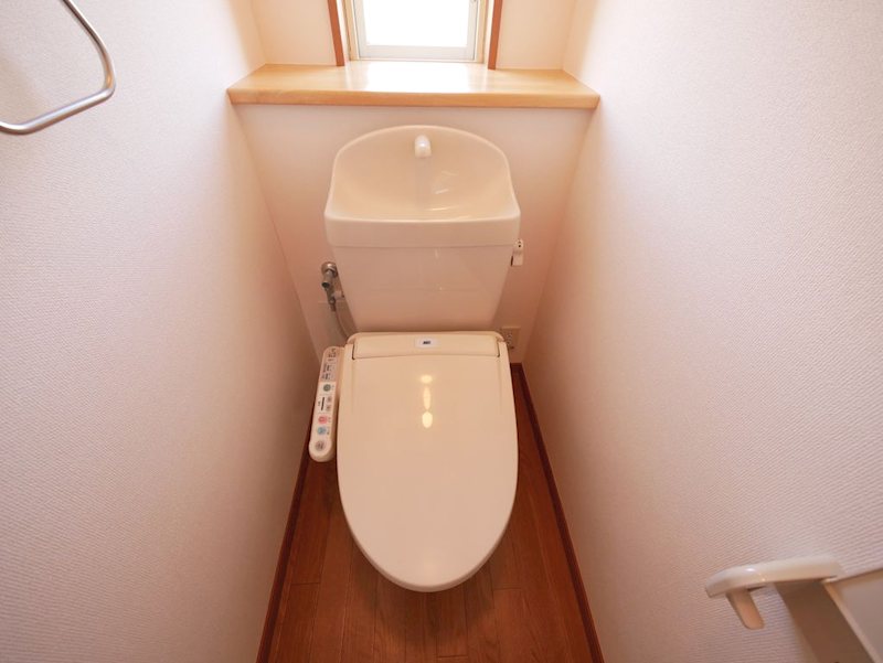 トイレ　ウォシュレット