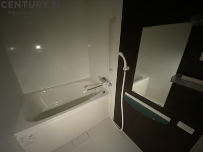 バス・シャワールーム　シンプルで機能的なユニットバスです！