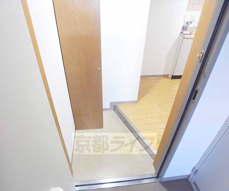 玄関　玄関です。