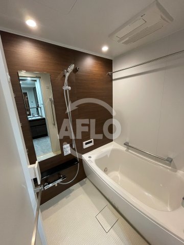 バス・シャワールーム　ソルティア東梅田　浴室