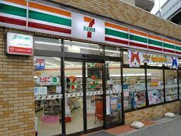 コンビニ　セブンイレブン 大阪江戸堀3丁目店（コンビニ）まで471m