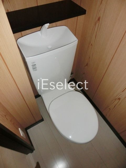 トイレ　もちろんバス・トイレは別。