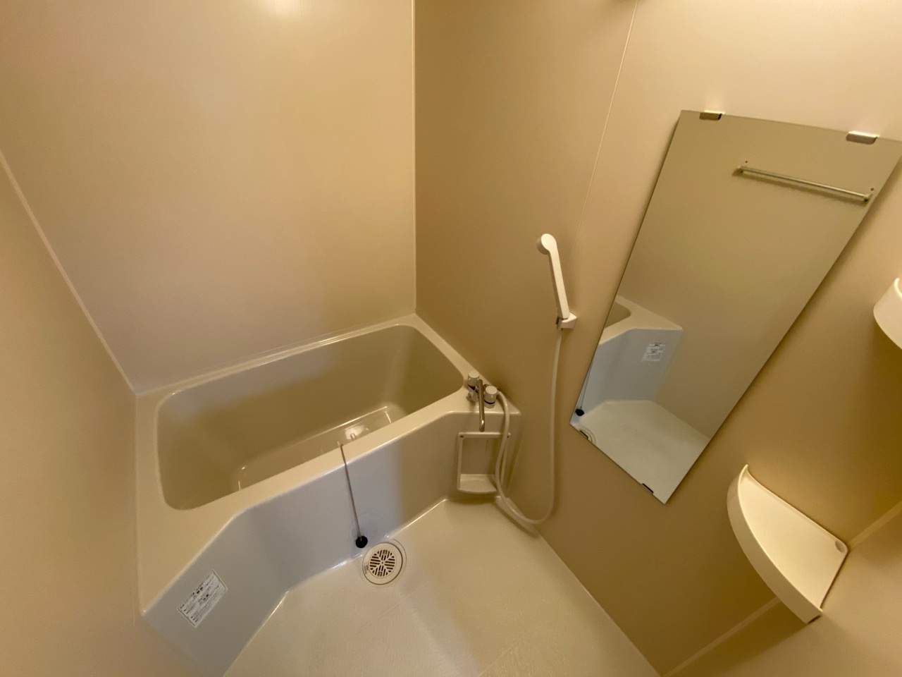 バス・シャワールーム　落ち着く空間のバスルーム♪