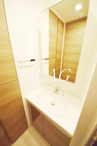 洗面設備　洗面台です。