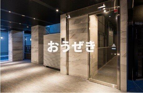 セキュリティ　オートロック付き