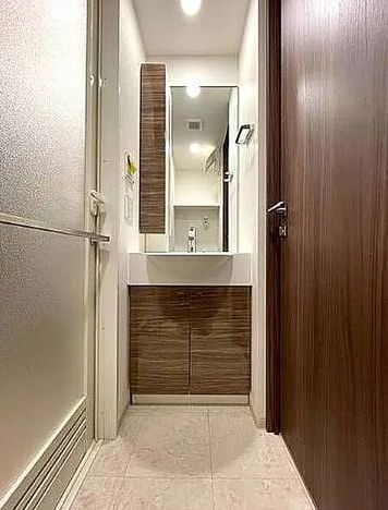 洗面設備　同型施工例