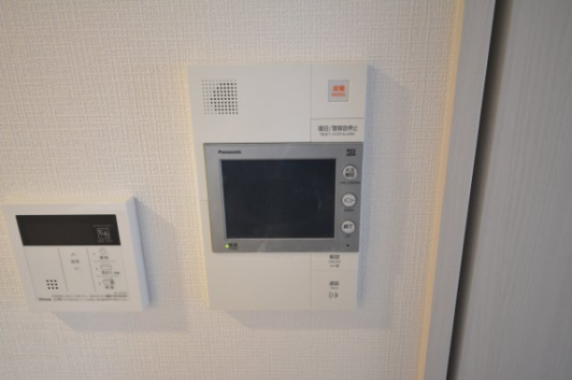セキュリティ　カメラ付インターホン