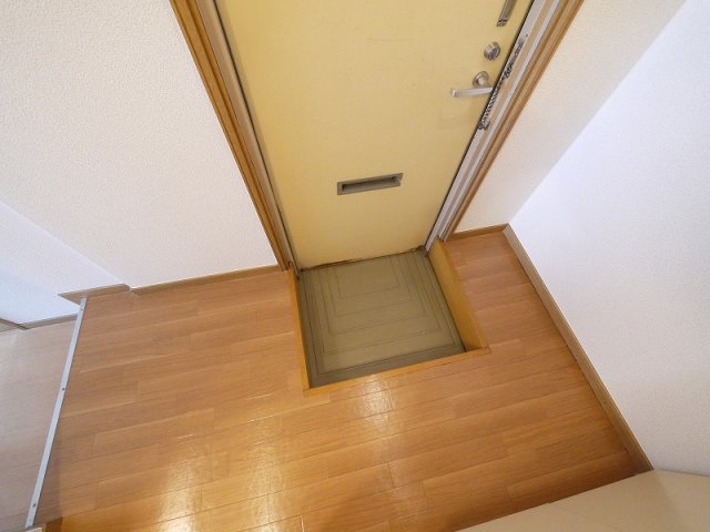 玄関　明るい玄関です