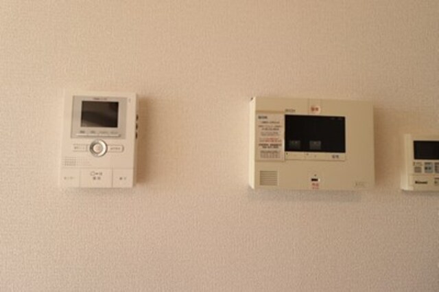 セキュリティ　モニタ付インターホン＋セコムのセキュリティシステム