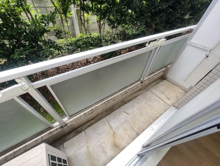 バルコニー　※同一仕様写真