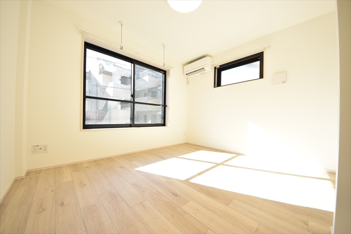 居室・リビング　当社提携の為、仲手0で当社のみキャッシュバックプレゼント。