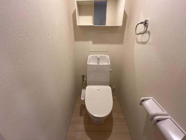トイレ　シャワー付トイレ