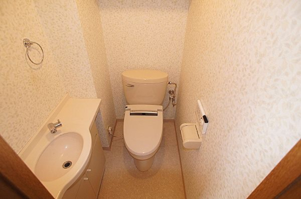 トイレ　別部屋参考写真