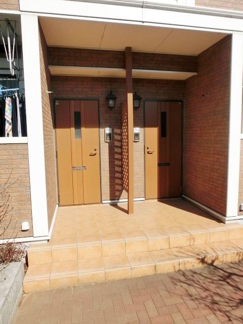 エントランス　建物入り口部分です