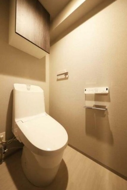 トイレ　別部屋同仕様タイプ