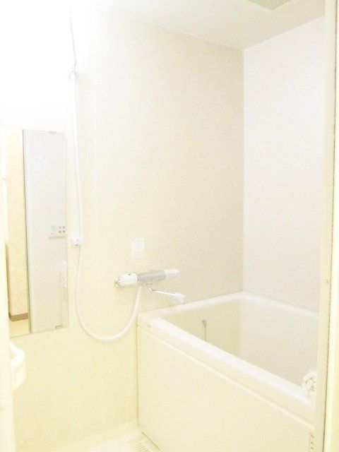 バス・シャワールーム　★お部屋探しはタウンハウジング稲田堤店まで★