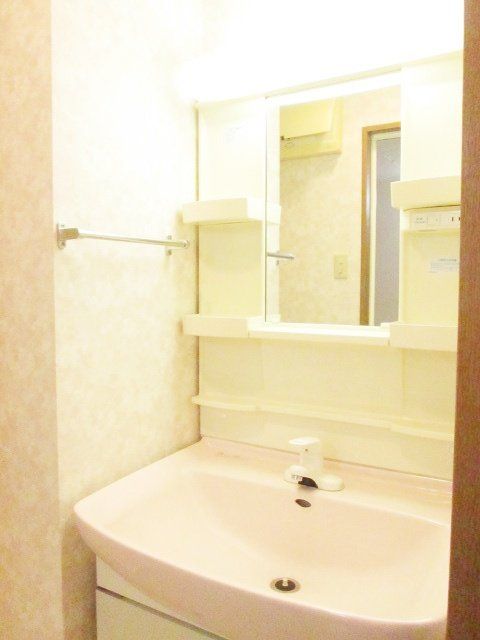 洗面設備　★お部屋探しはタウンハウジング稲田堤店まで★