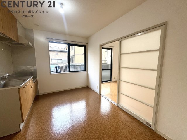 居室・リビング　落ち着いた雰囲気のリビング