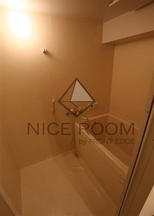 バス・シャワールーム　アバンダント釣鐘　風呂