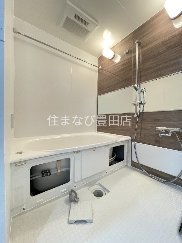 バス・シャワールーム　別部屋写真