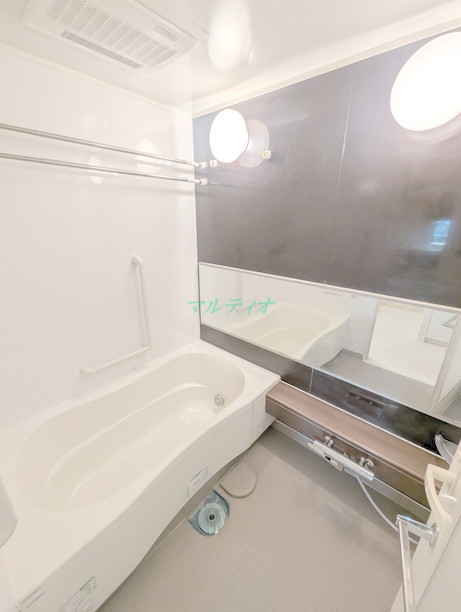 バス・シャワールーム　浴室