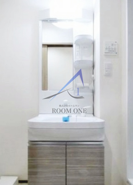 洗面設備　洗面台です。