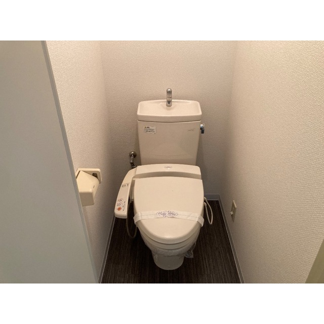 トイレ　トイレもきれいです