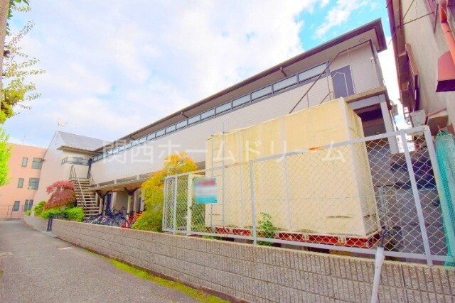 建物外観　外観写真（昼）