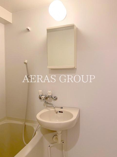 洗面設備　同仕様