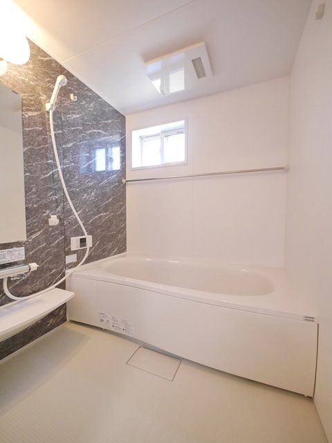 バス・シャワールーム　★お部屋探しはタウンハウジング稲田堤店まで★