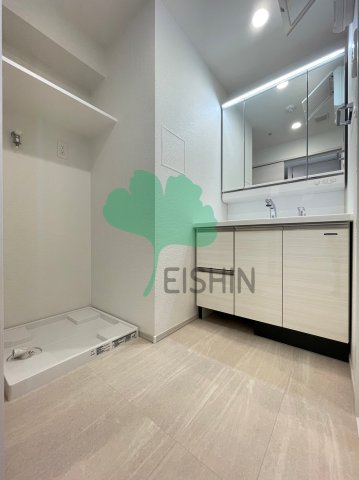 洗面設備　シンプルで使いやすい洗面台です！