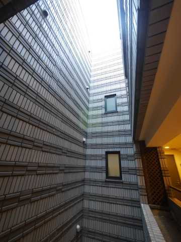 その他　コリンズ86ビル