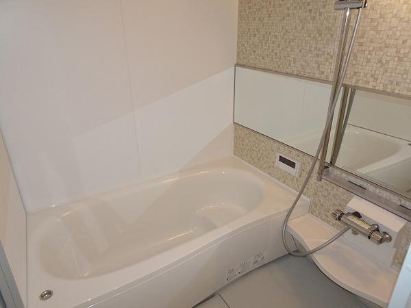 バス・シャワールーム　一坪バス！