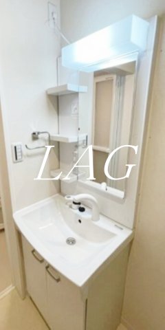 洗面設備　独立洗面台です。