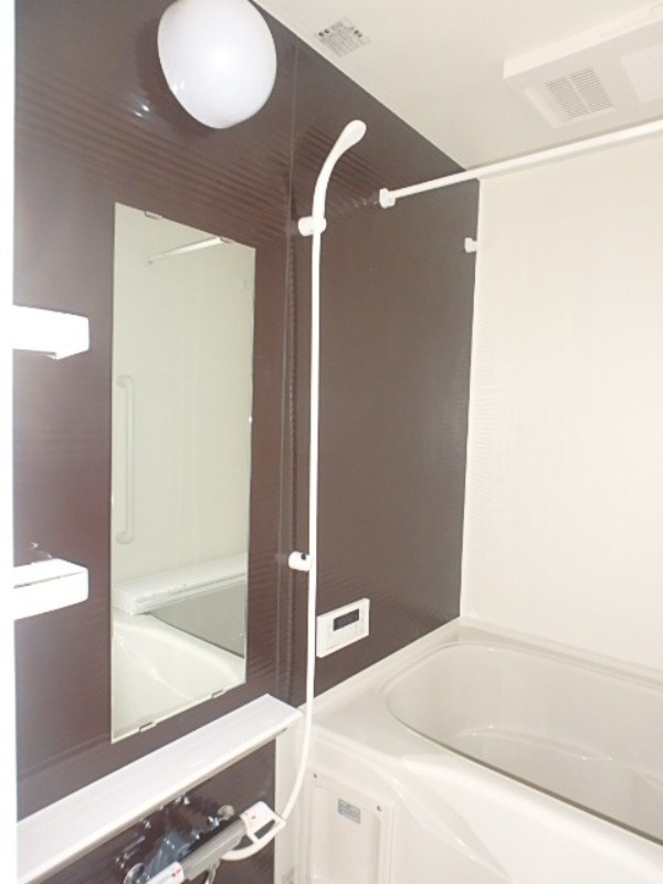 バス・シャワールーム　図面と現状に相違がある場合には現状を優先