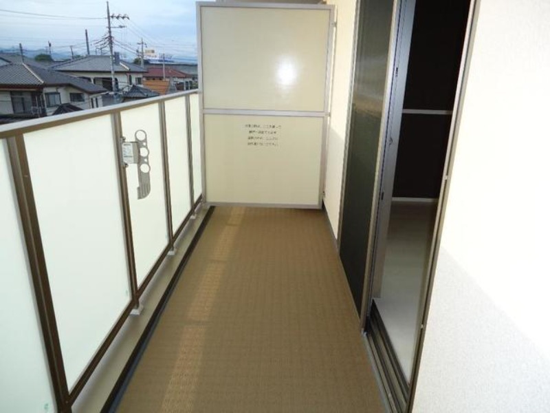 バルコニー　図面と現状に相違がある場合には現状を優先