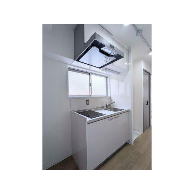 キッチン　※同仕様写真含む