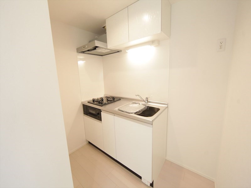 キッチン　システムキッチン（ガス2口コンログリル付）