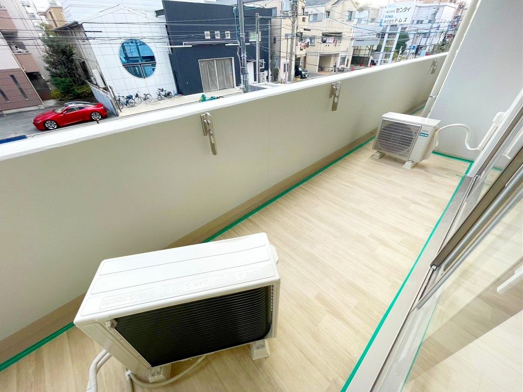 バルコニー　バルコニー